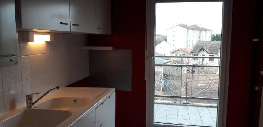 Appartement Rue Pégoud à Décines-Charpieu