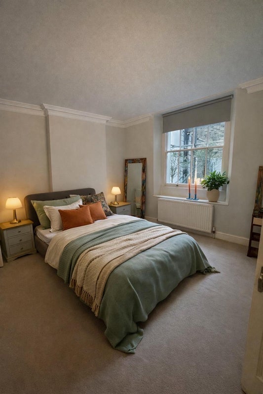 Room Eccleston Square in City of Westminster