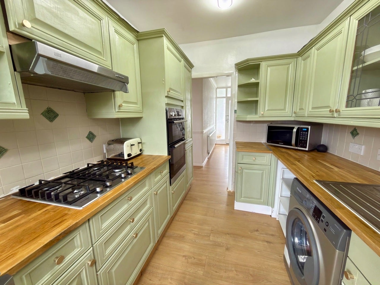 House Wilmington Gardens in Greater London