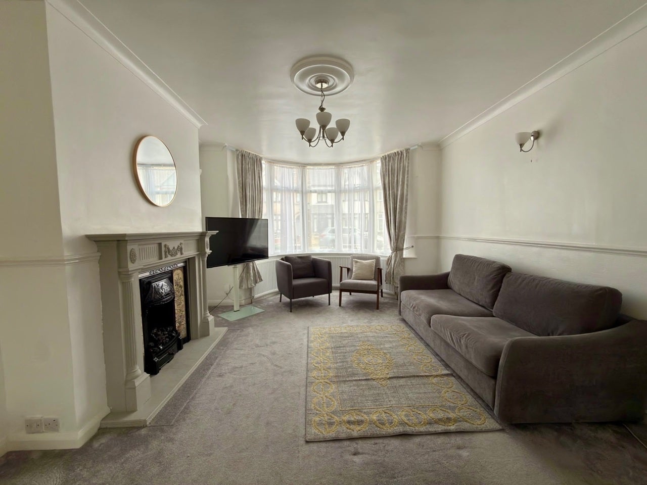 House Wilmington Gardens in Greater London