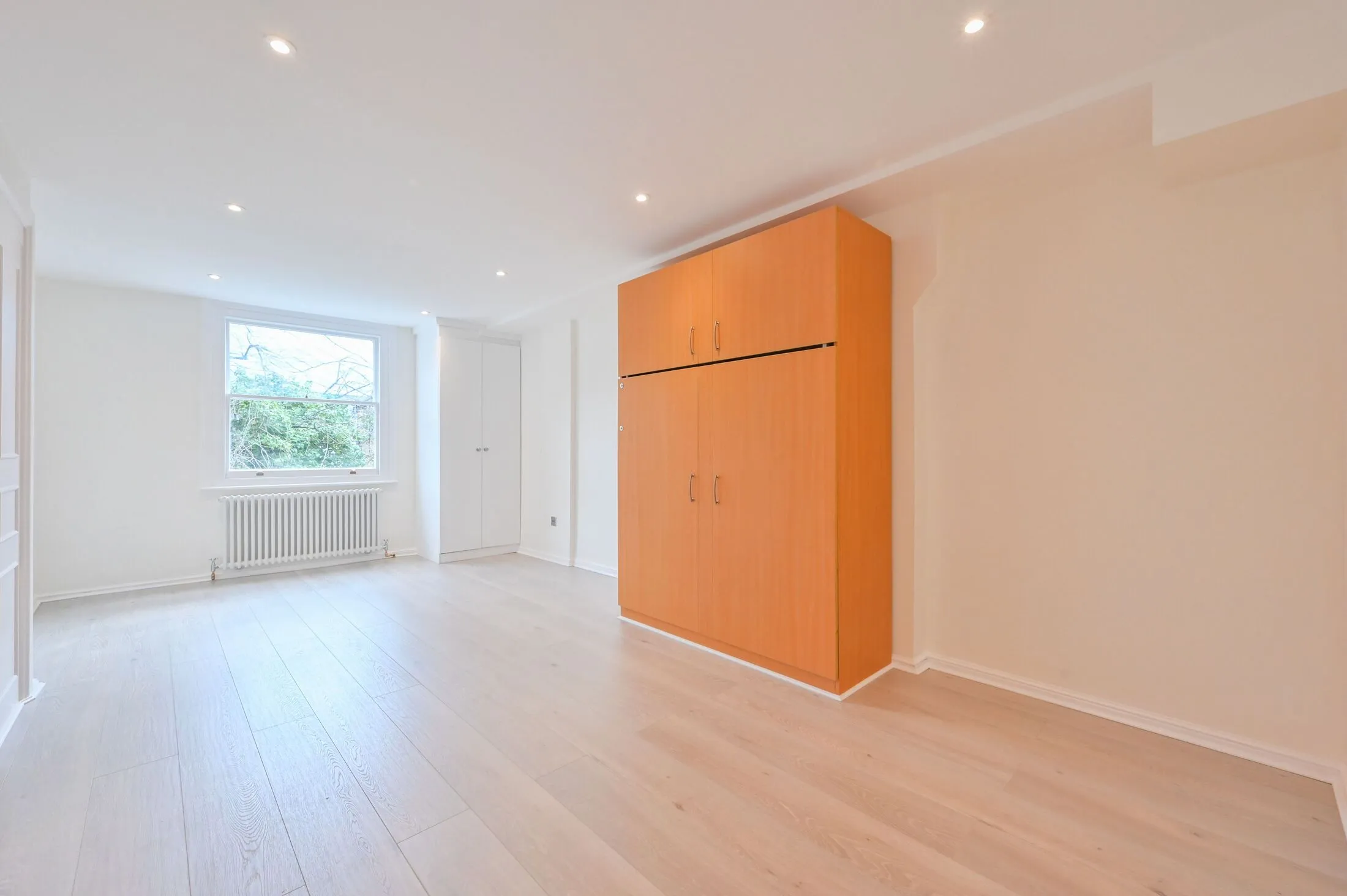 Flat Belgrave Gardens in City of Westminster