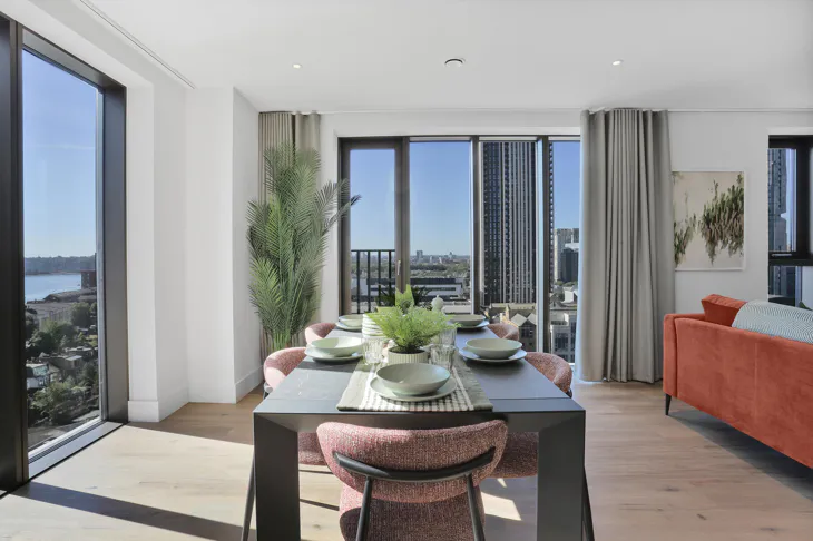 Flat Charter Street in Greater London