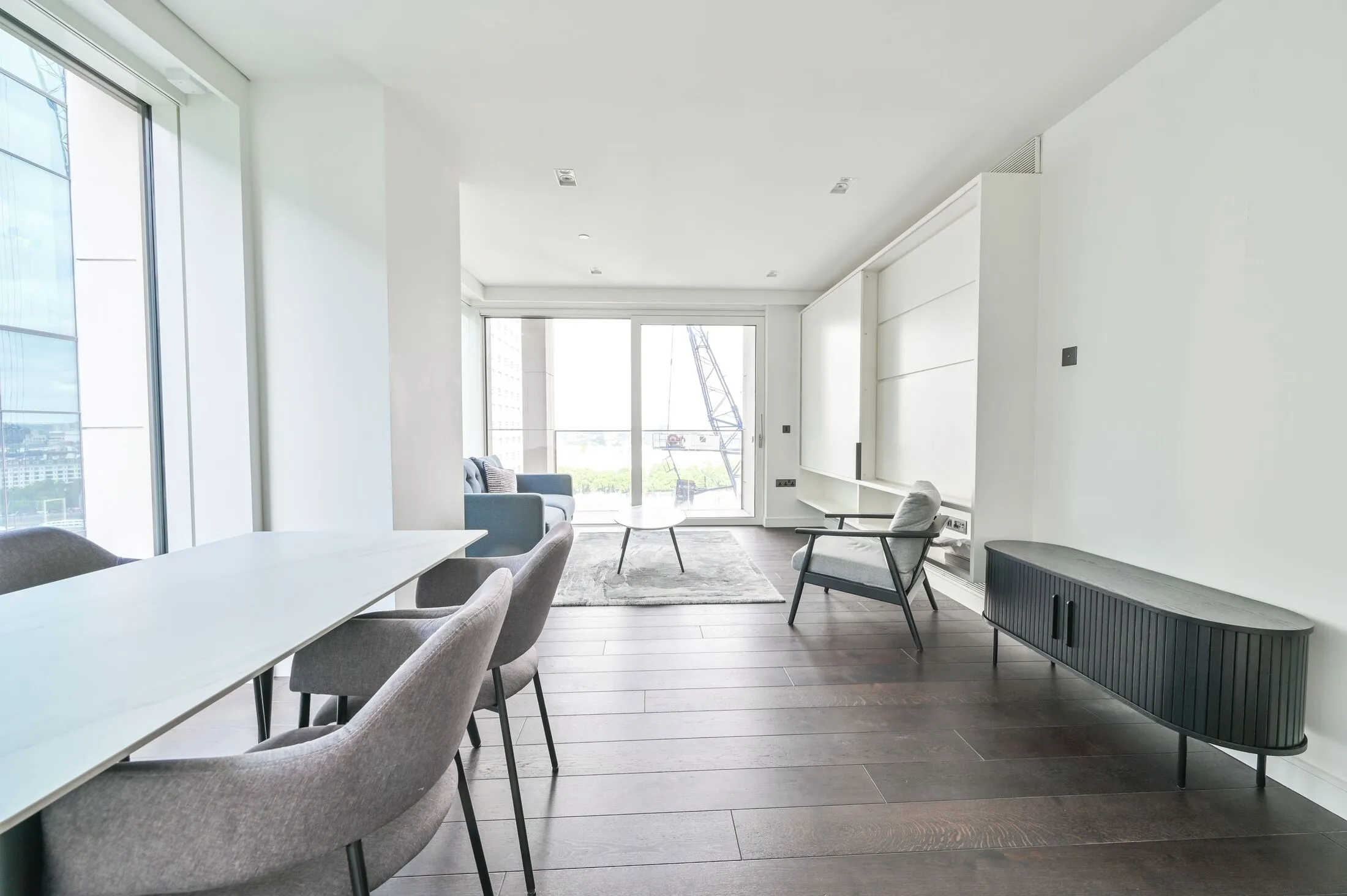 Flat York Road in Greater London