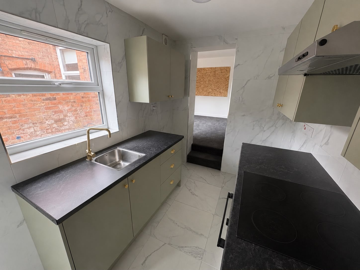 Room Leam Street in Royal Leamington Spa