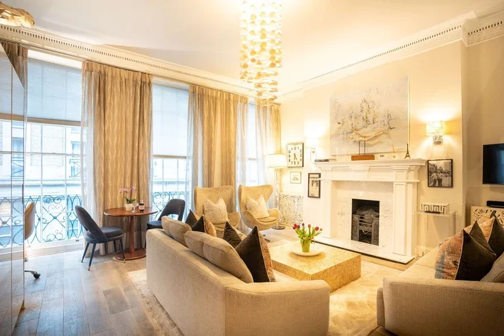 Flat Craven Street in City of Westminster