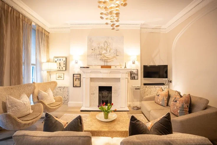 Flat Craven Street in City of Westminster