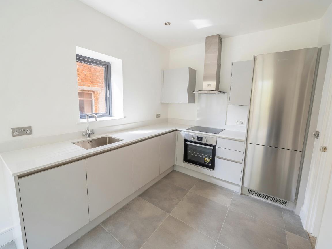 Flat Park Street in Surrey Heath
