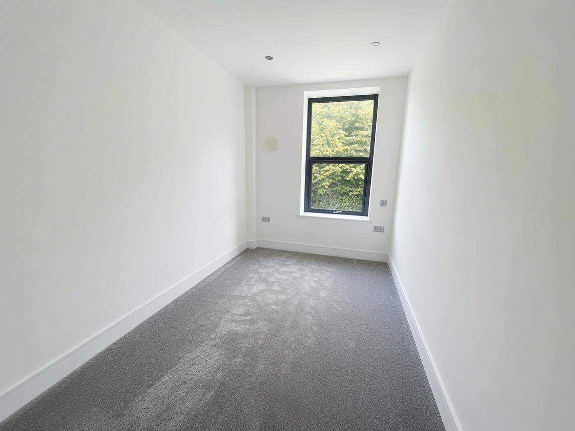 Flat Park Street in Surrey Heath