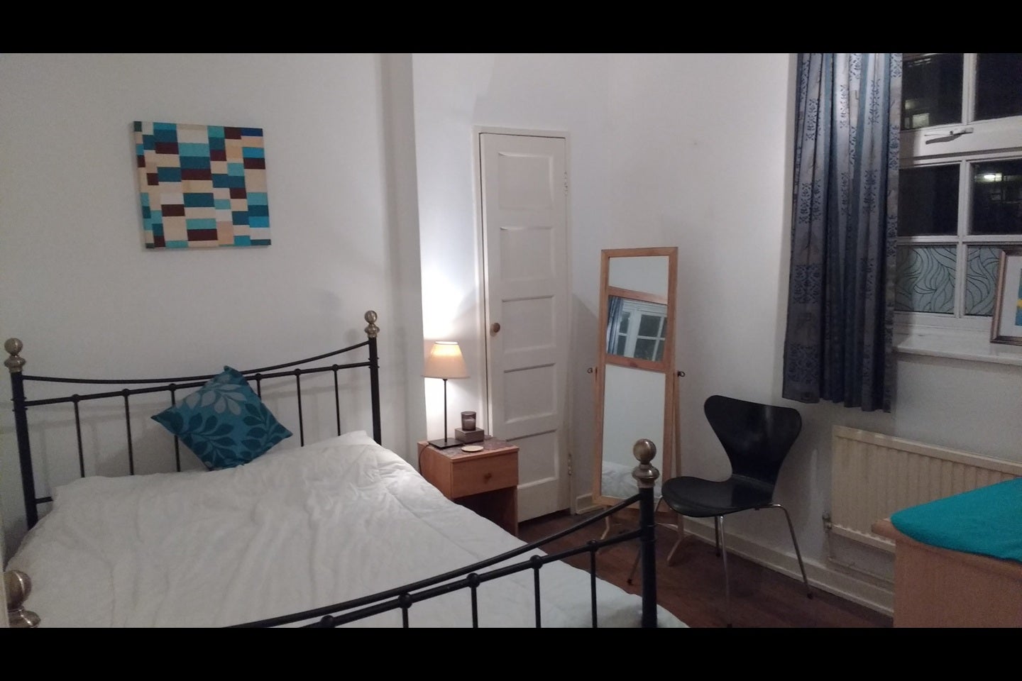 Flat Cromer Street in Greater London