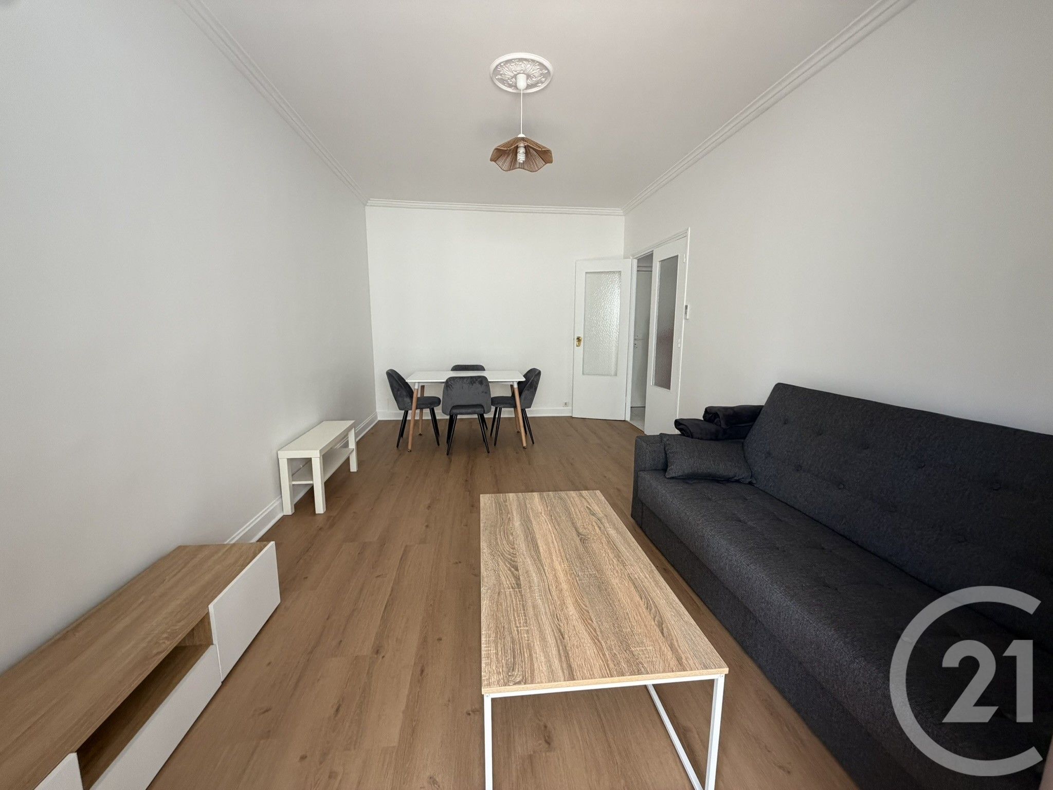 Flat Avenue Sainte-Marguerite in Nice