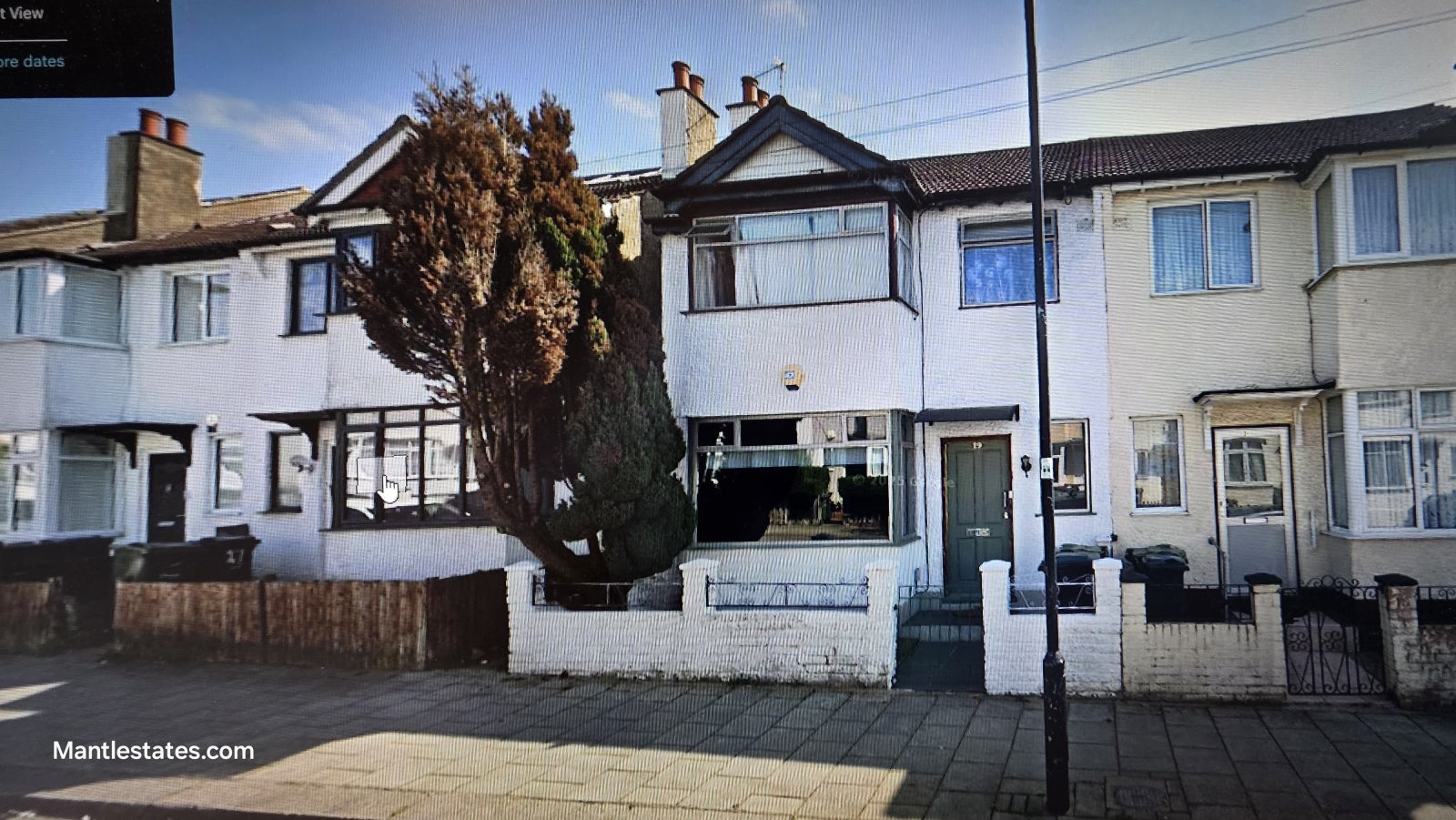 House Hepworth Road in Greater London