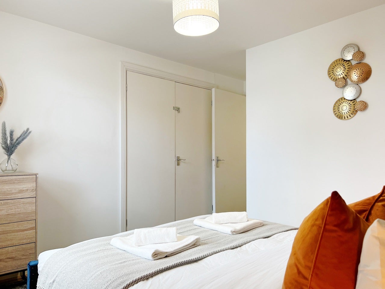 Flat Centurion Lane in Greater London