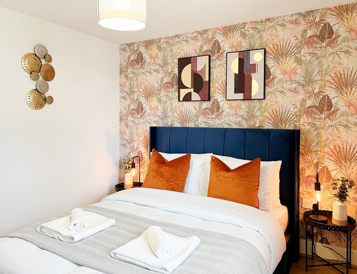 Flat Centurion Lane in Greater London