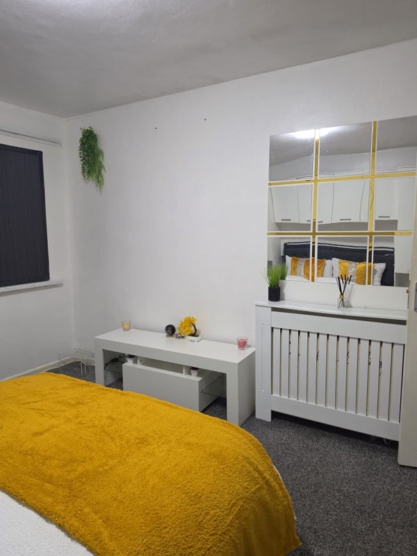 Room Short Heath Road in Birmingham