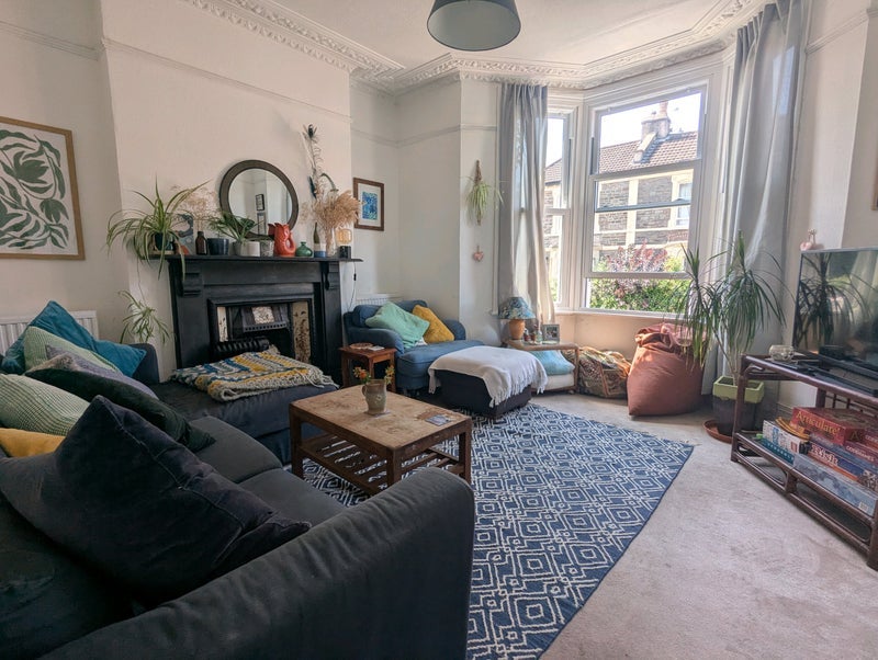 Room Cowper Road in Bristol