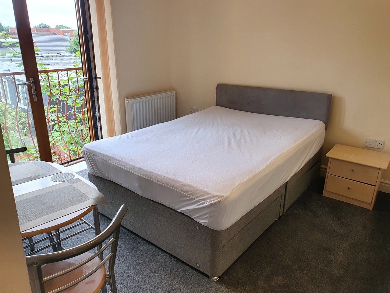 Flat Bethel Court in Salford