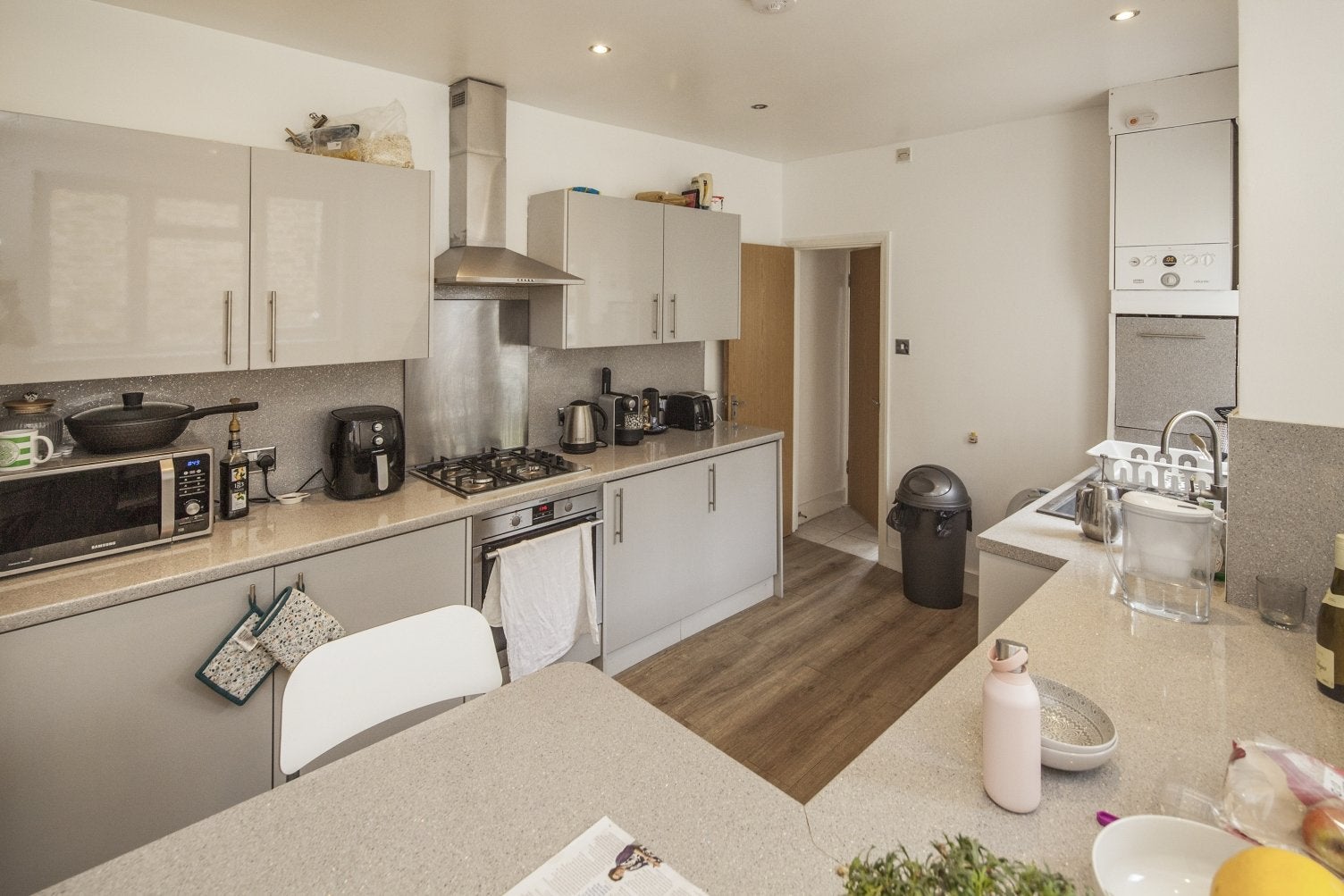 Flat Donkey Alley in Greater London
