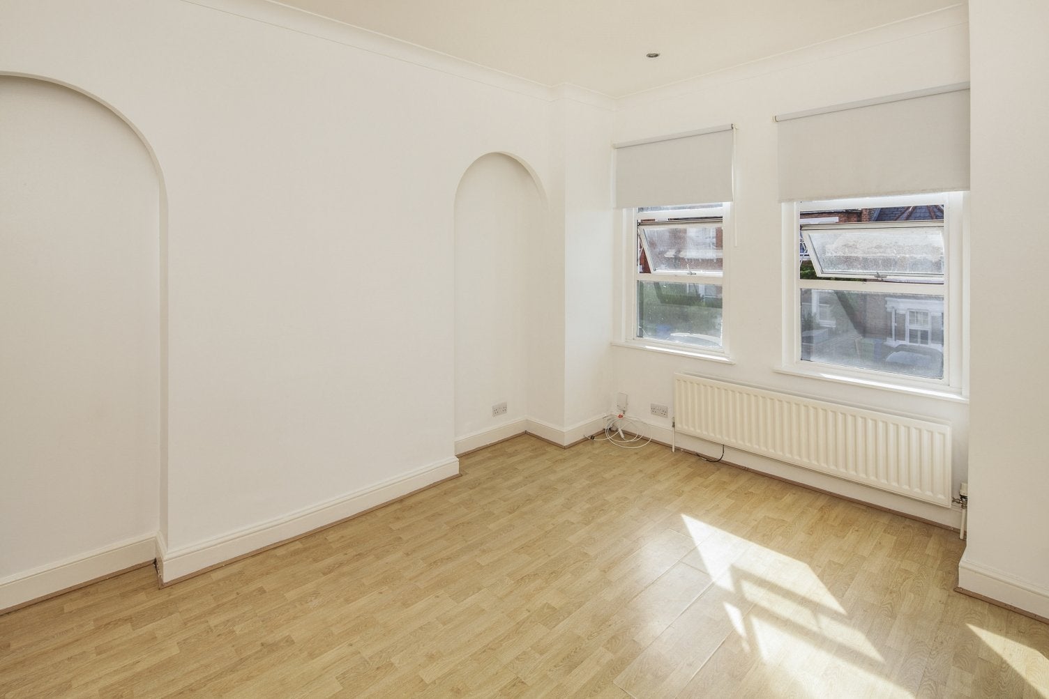 Flat Donkey Alley in Greater London