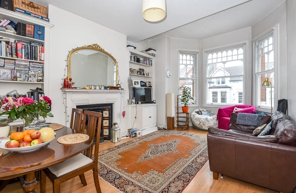 Flat Tottenham Lane in Greater London