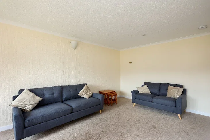 Flat Spylaw Road in City of Edinburgh
