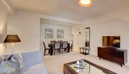 Flat Fulham Road in Greater London