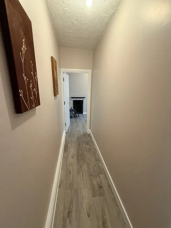 Room Porten Road in Greater London