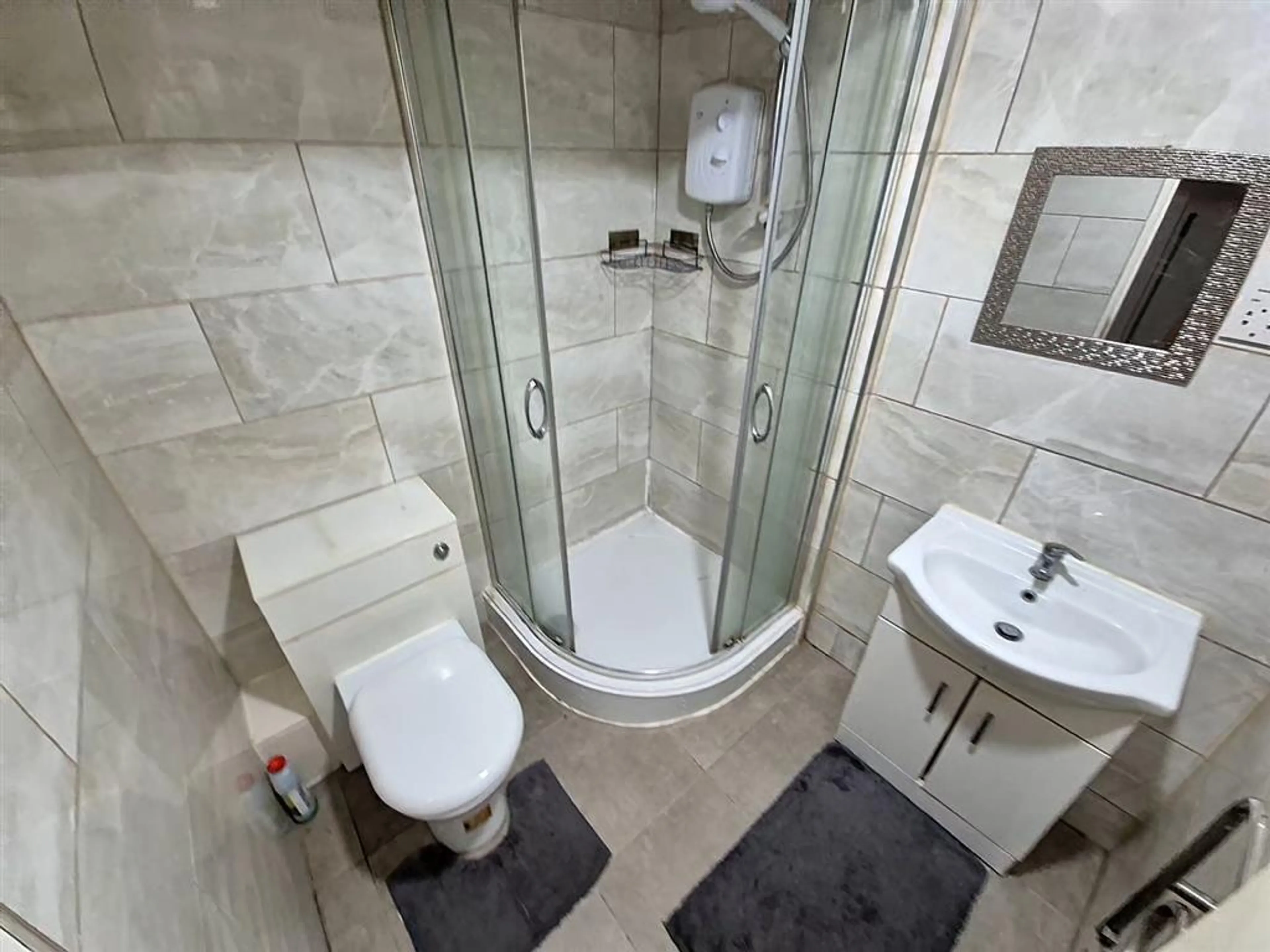 Flat Upper Bond Street in Hinckley and Bosworth