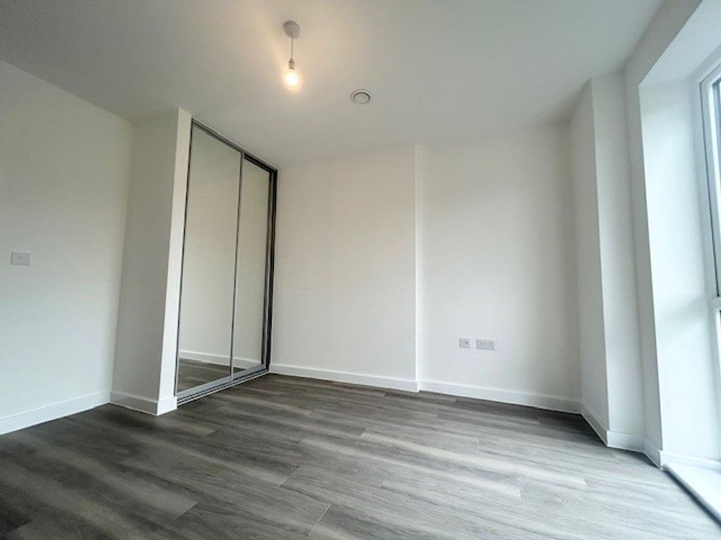 Flat Canal Court in Berkhamsted