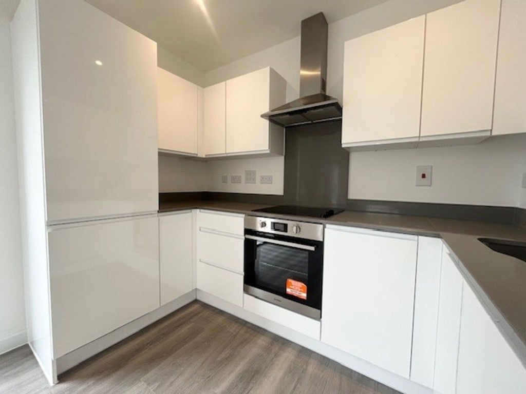 Flat Canal Court in Berkhamsted