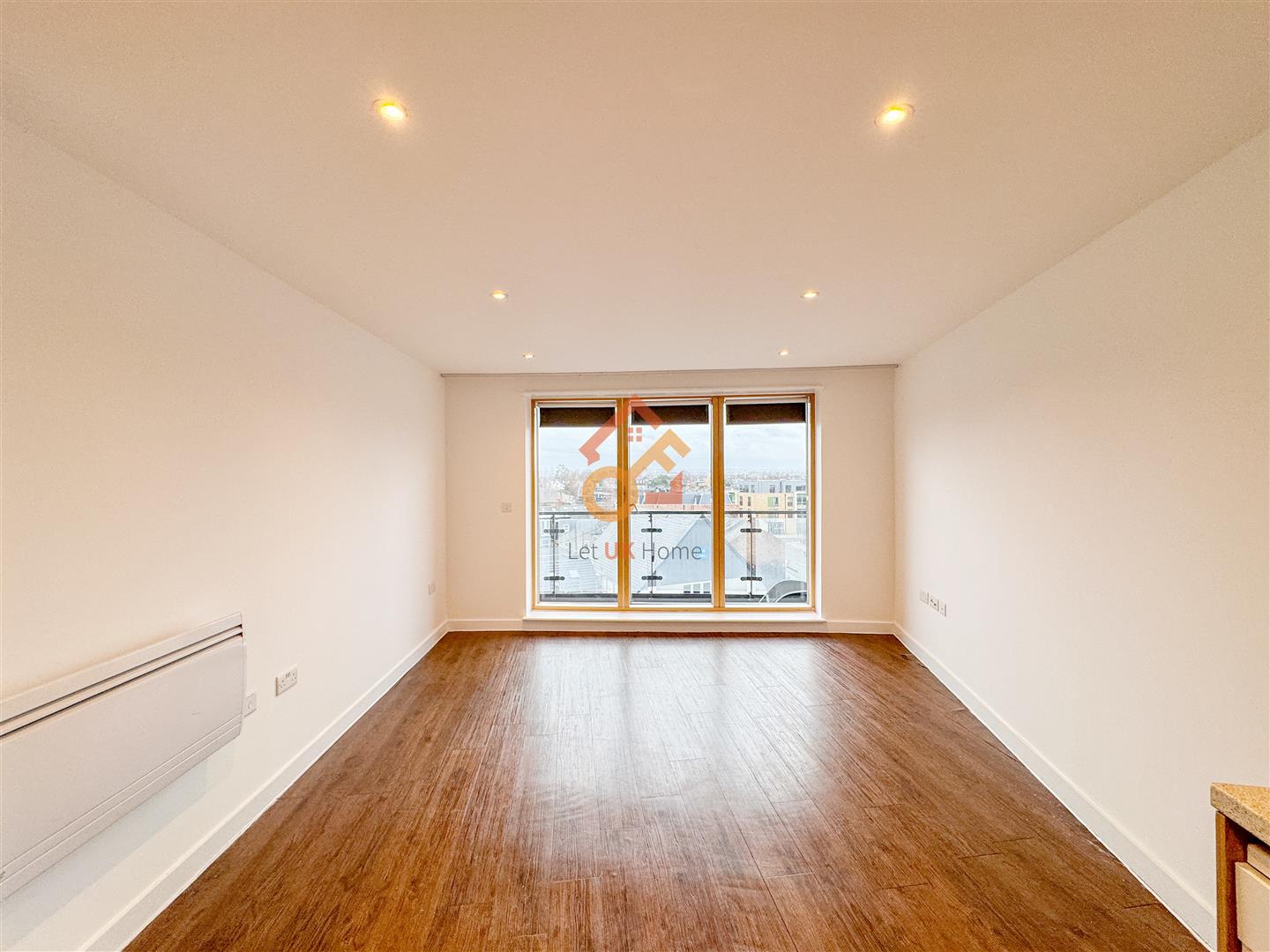 Flat Durnsford Road in Greater London