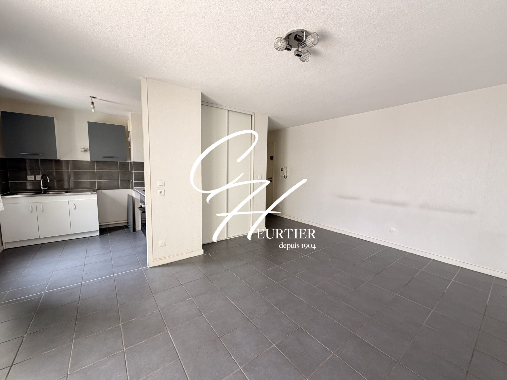 Flat Rue Leconte de Lisle in Grenoble