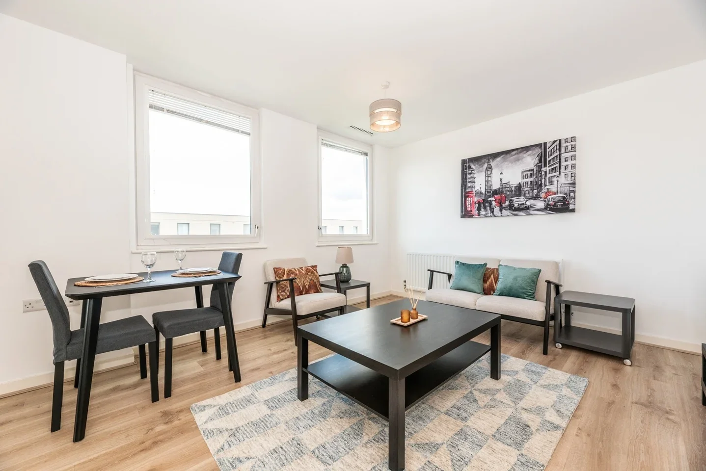 Flat Capitol Way in Greater London