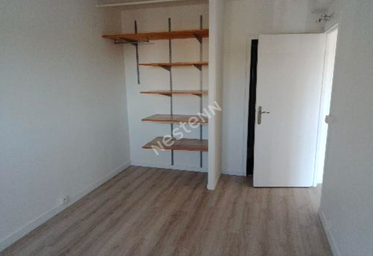 Appartement Place du Commerce à Tinqueux