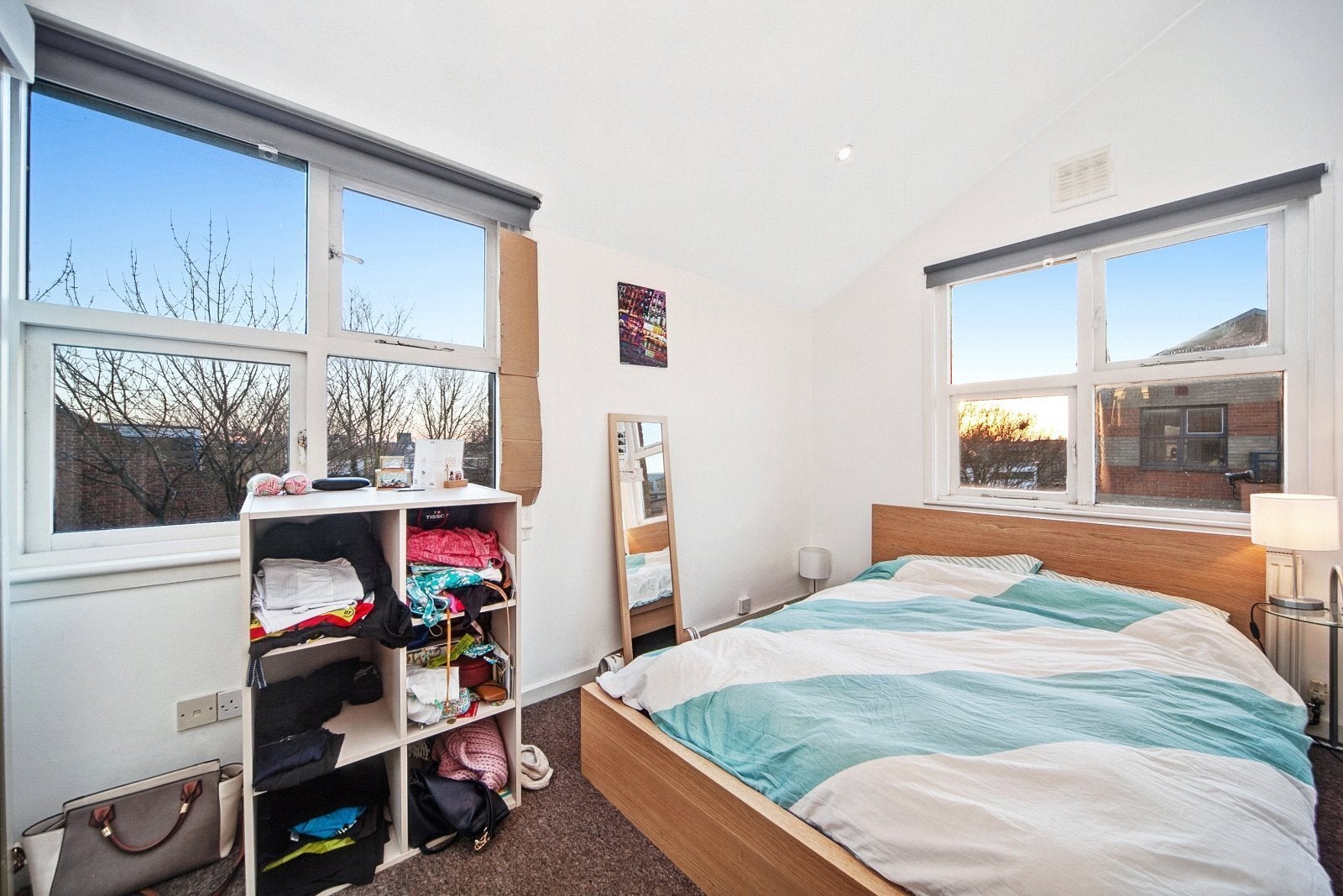 Flat Baynes Street in Greater London