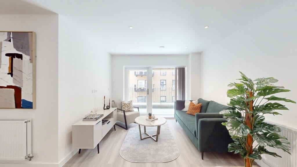 Flat Rolfe Terrace in Greater London