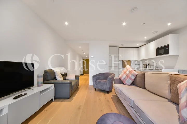 Flat Duke of Wellington Avenue in Greater London