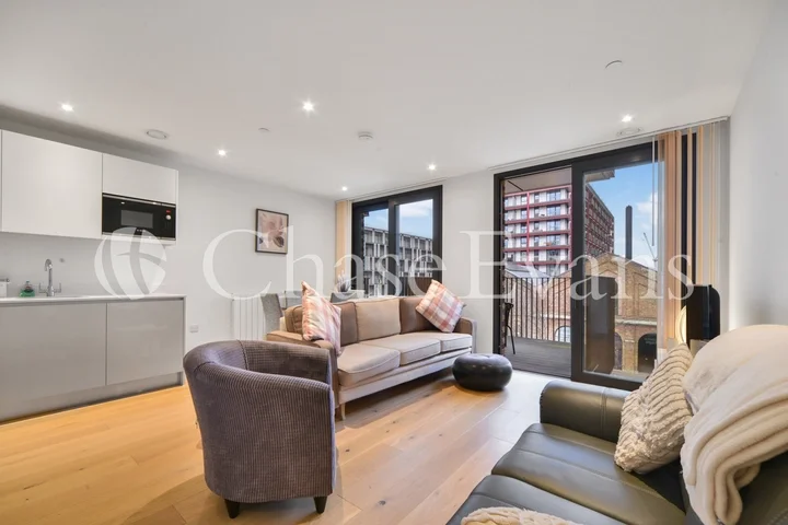 Flat Duke of Wellington Avenue in Greater London