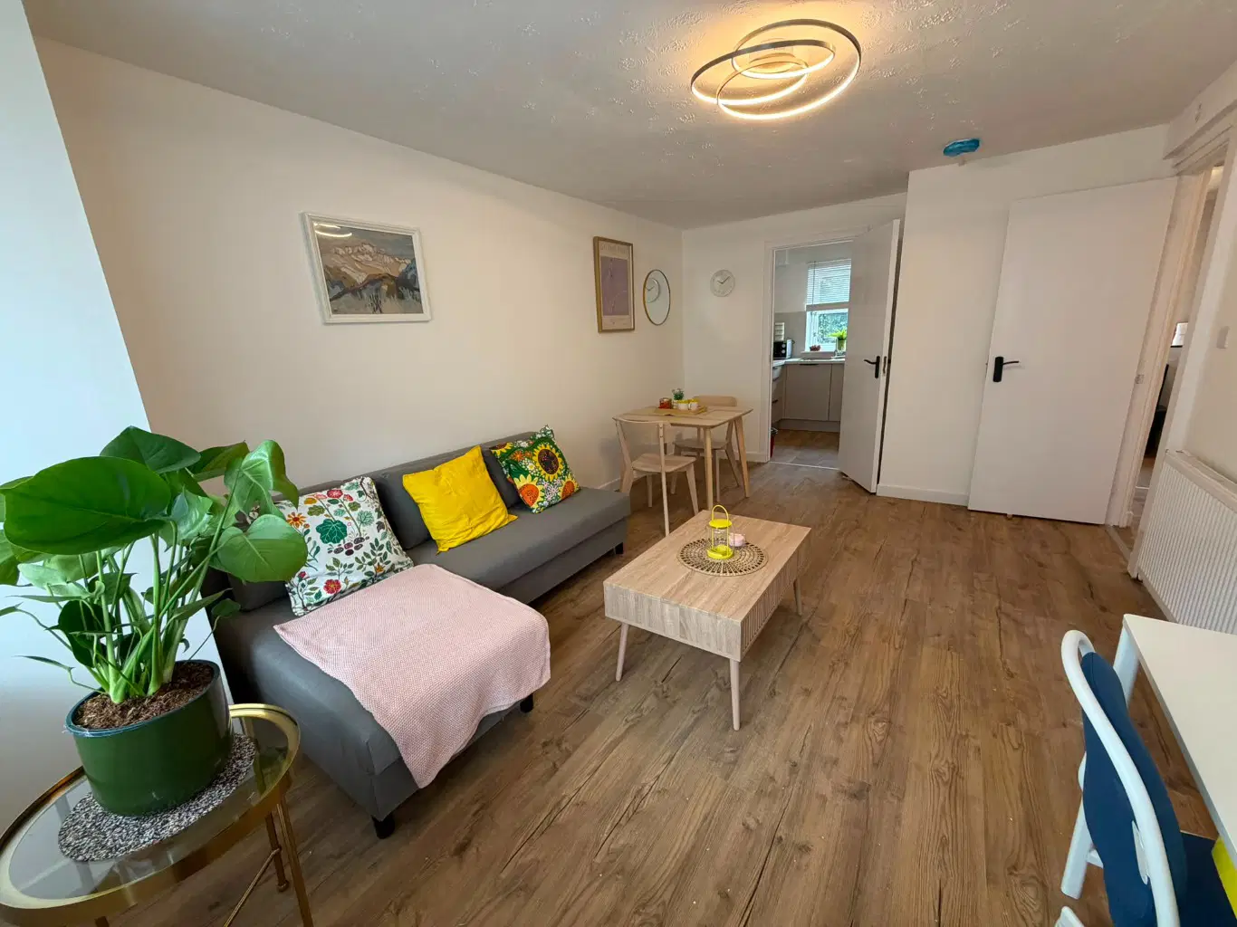Flat Rankeillor Street in City of Edinburgh