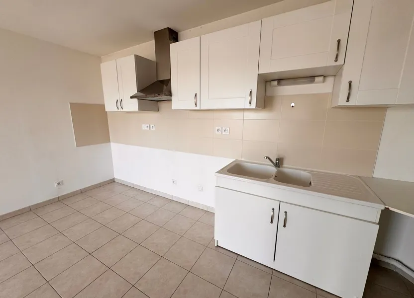 Appartement Rue de la Montjoie à Saran