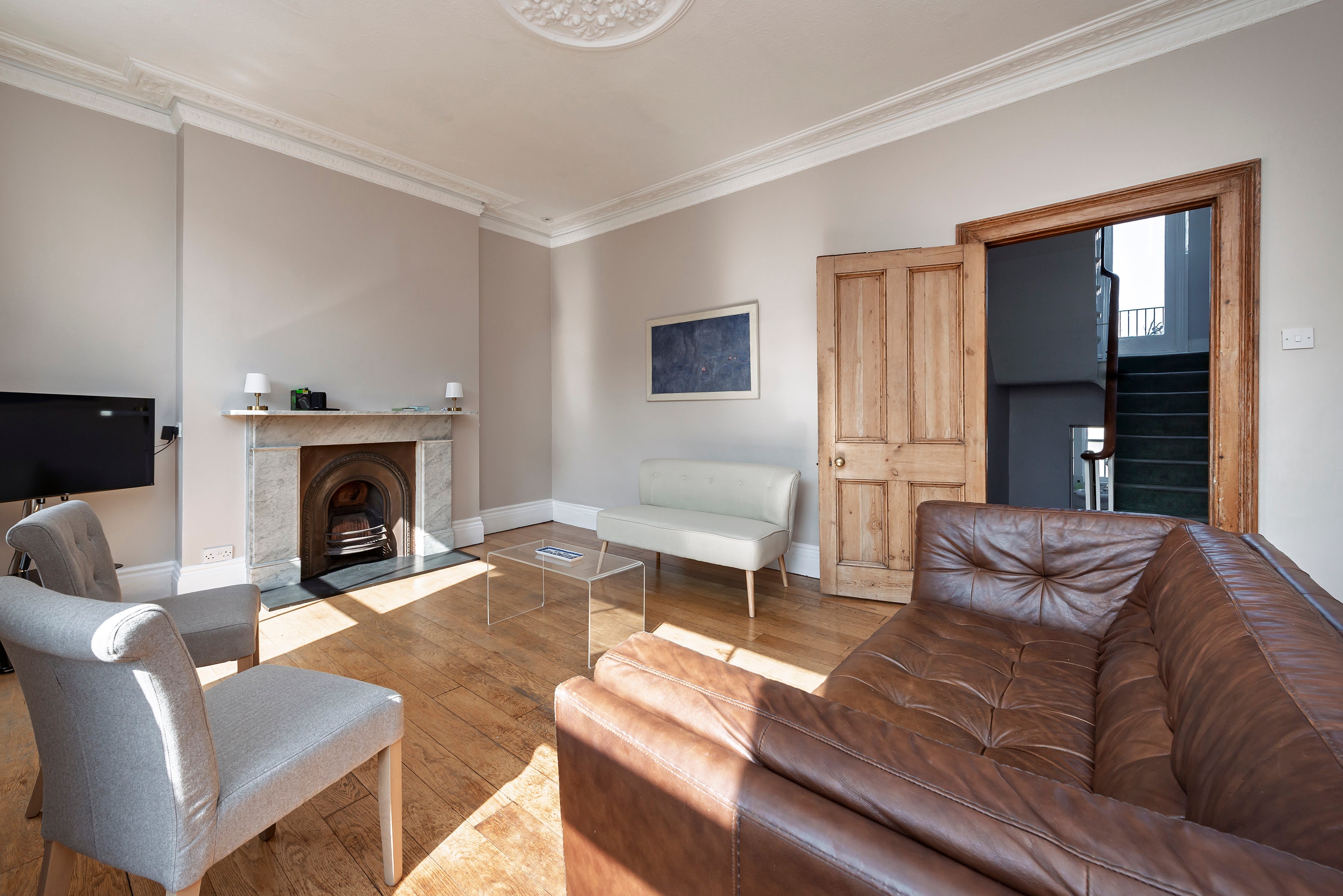 Flat Westway in Greater London