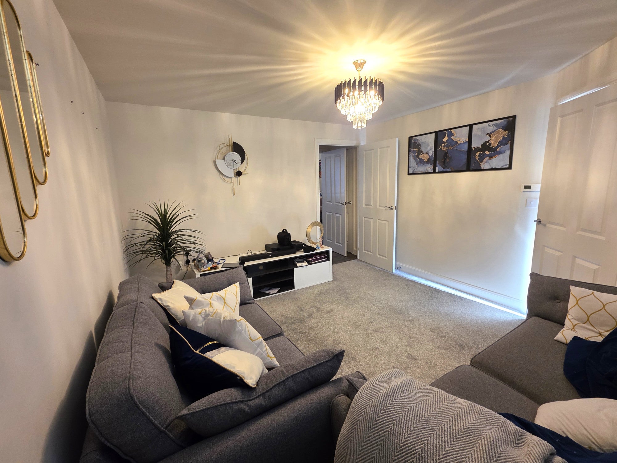 House Fern Green Close in Rugby