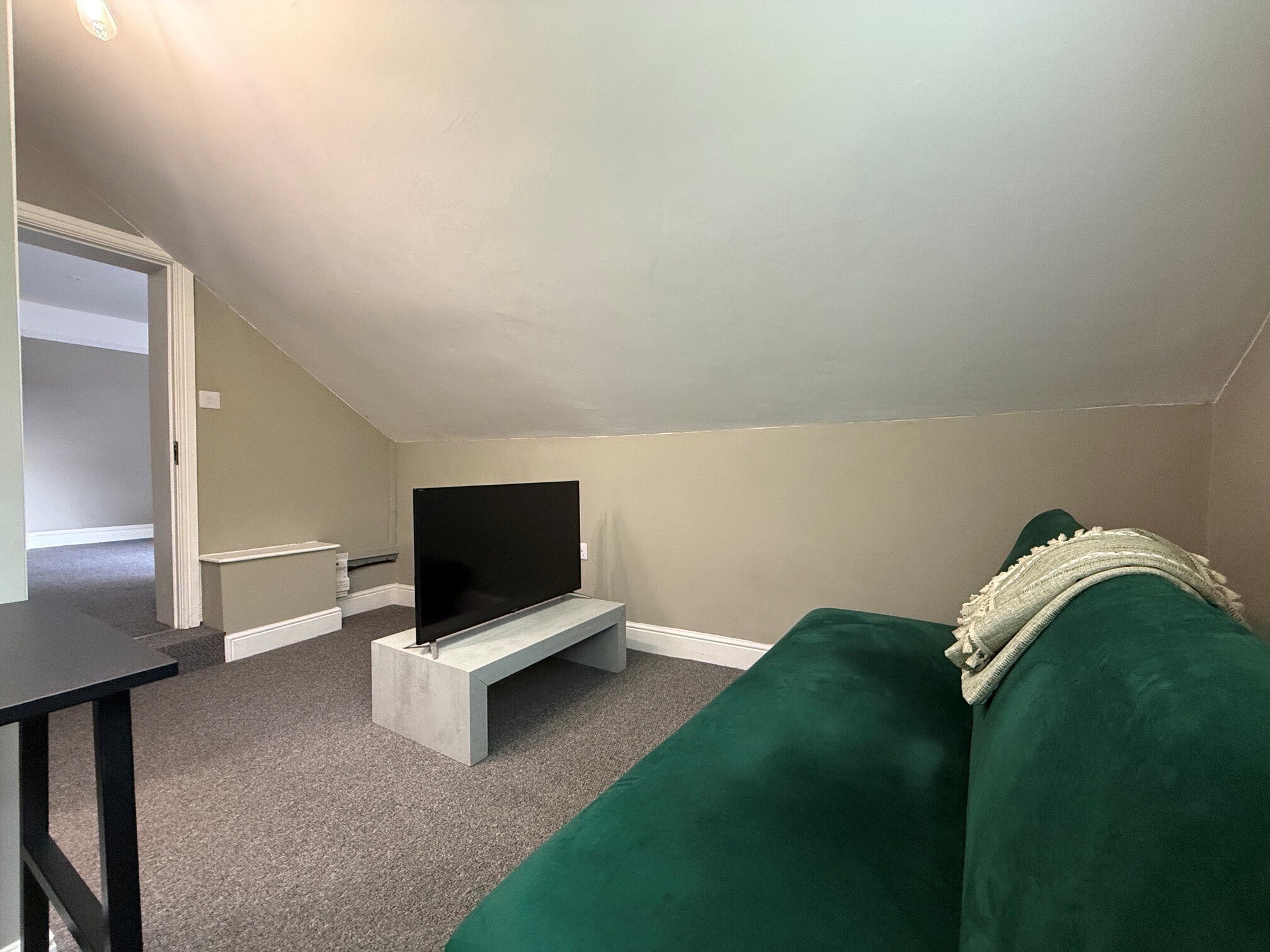 Room The Strand in Bromsgrove