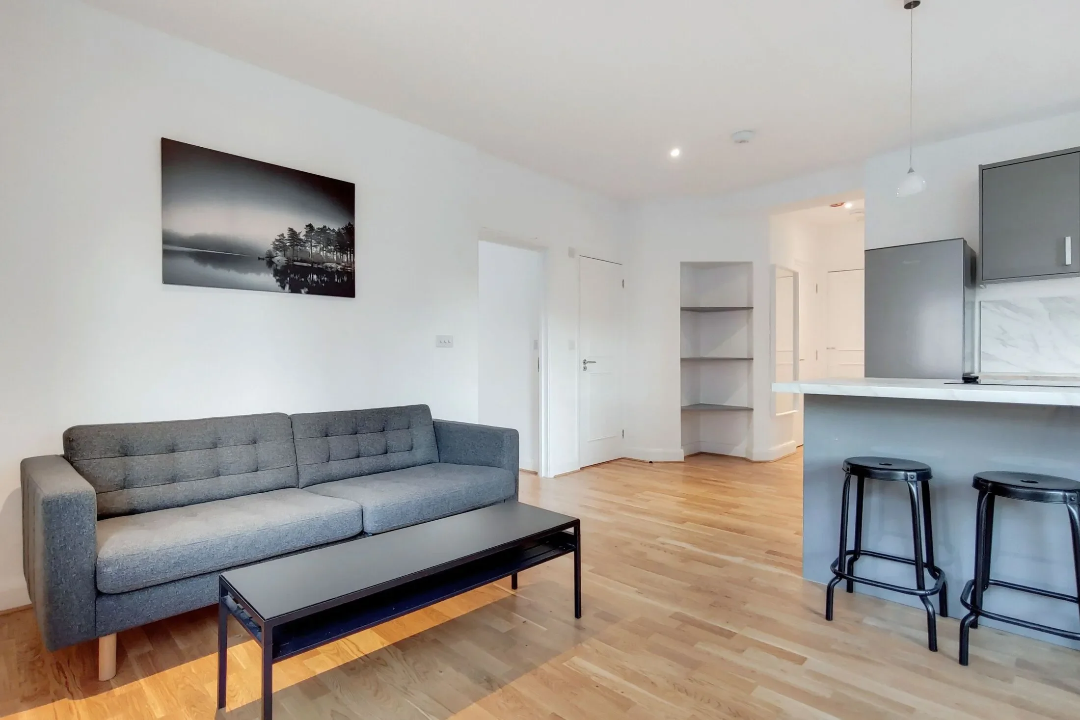Flat Goswell Road in Greater London