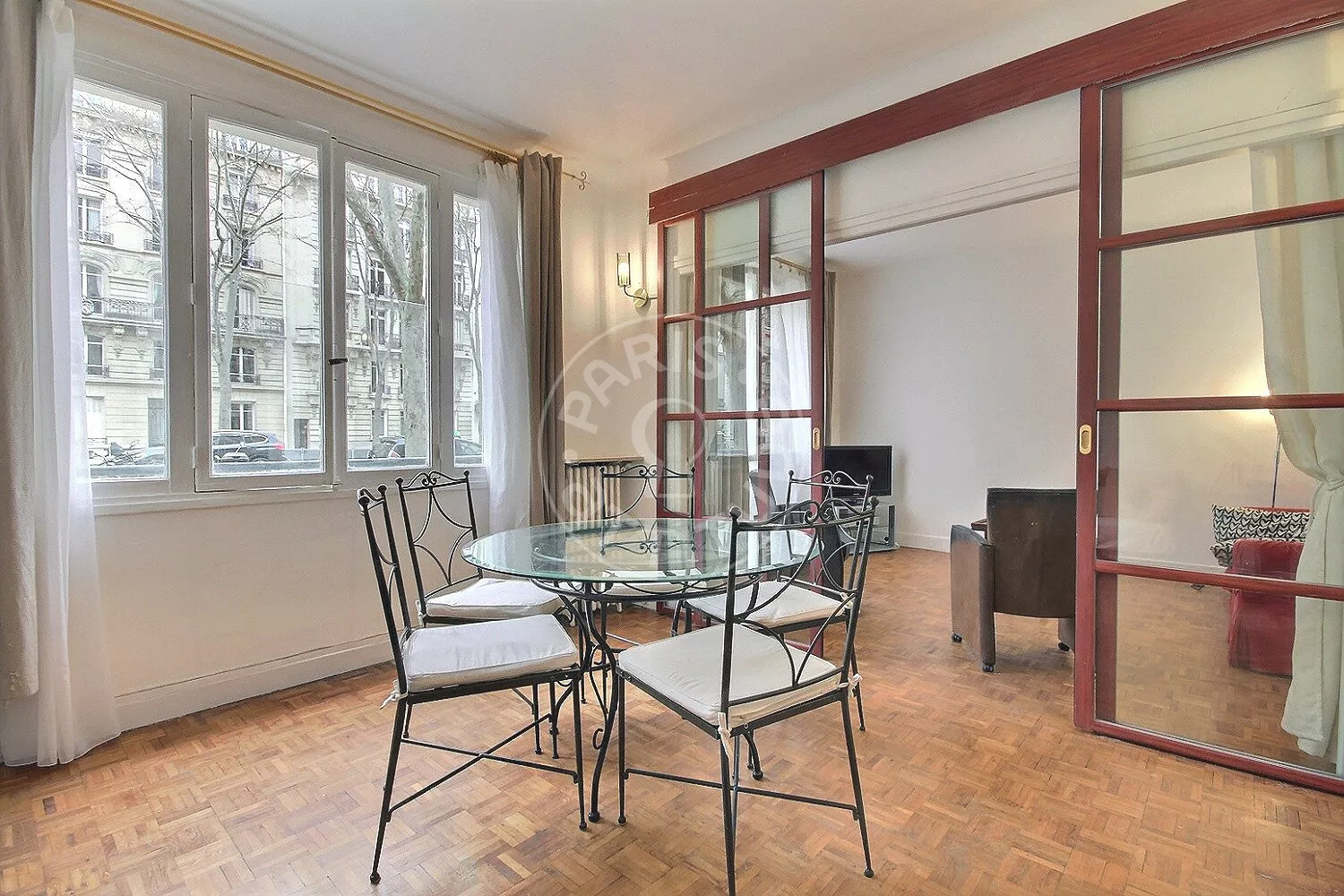Flat Rue Pérignon in Paris