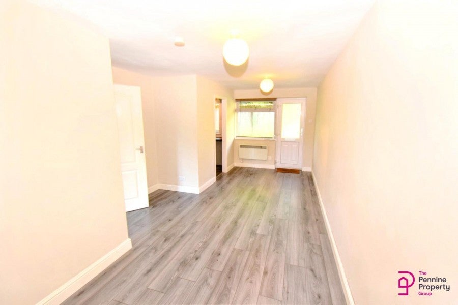 Flat St Paul Close in Sheffield