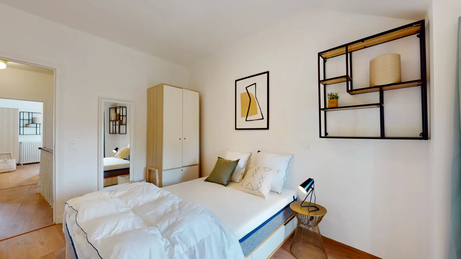 Room Rue Maurice Hardouin in Chatou