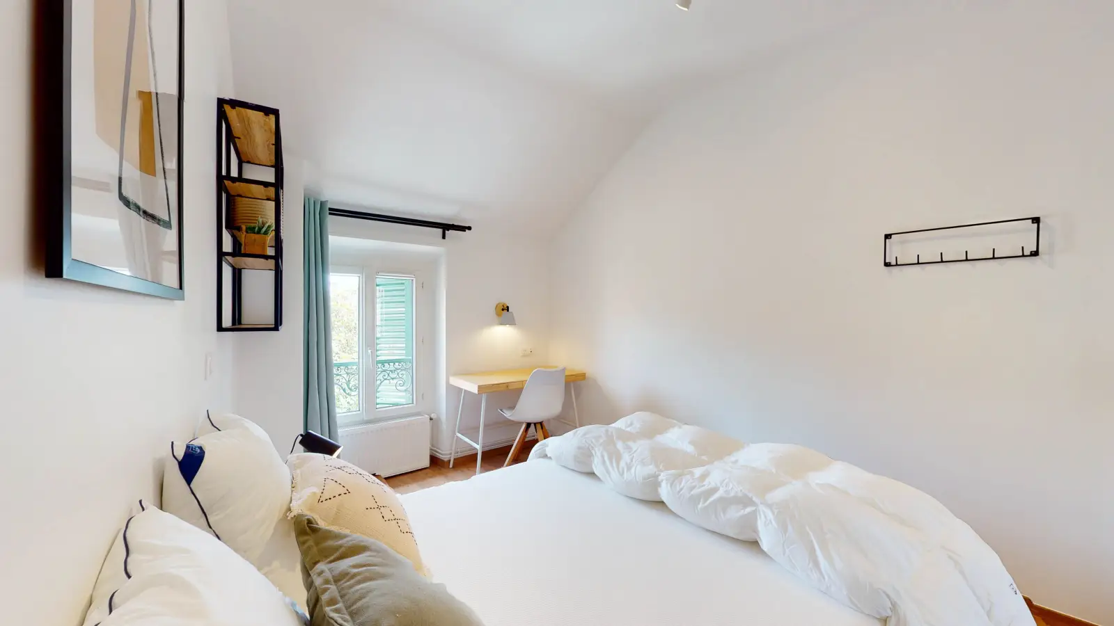 Room Rue Maurice Hardouin in Chatou