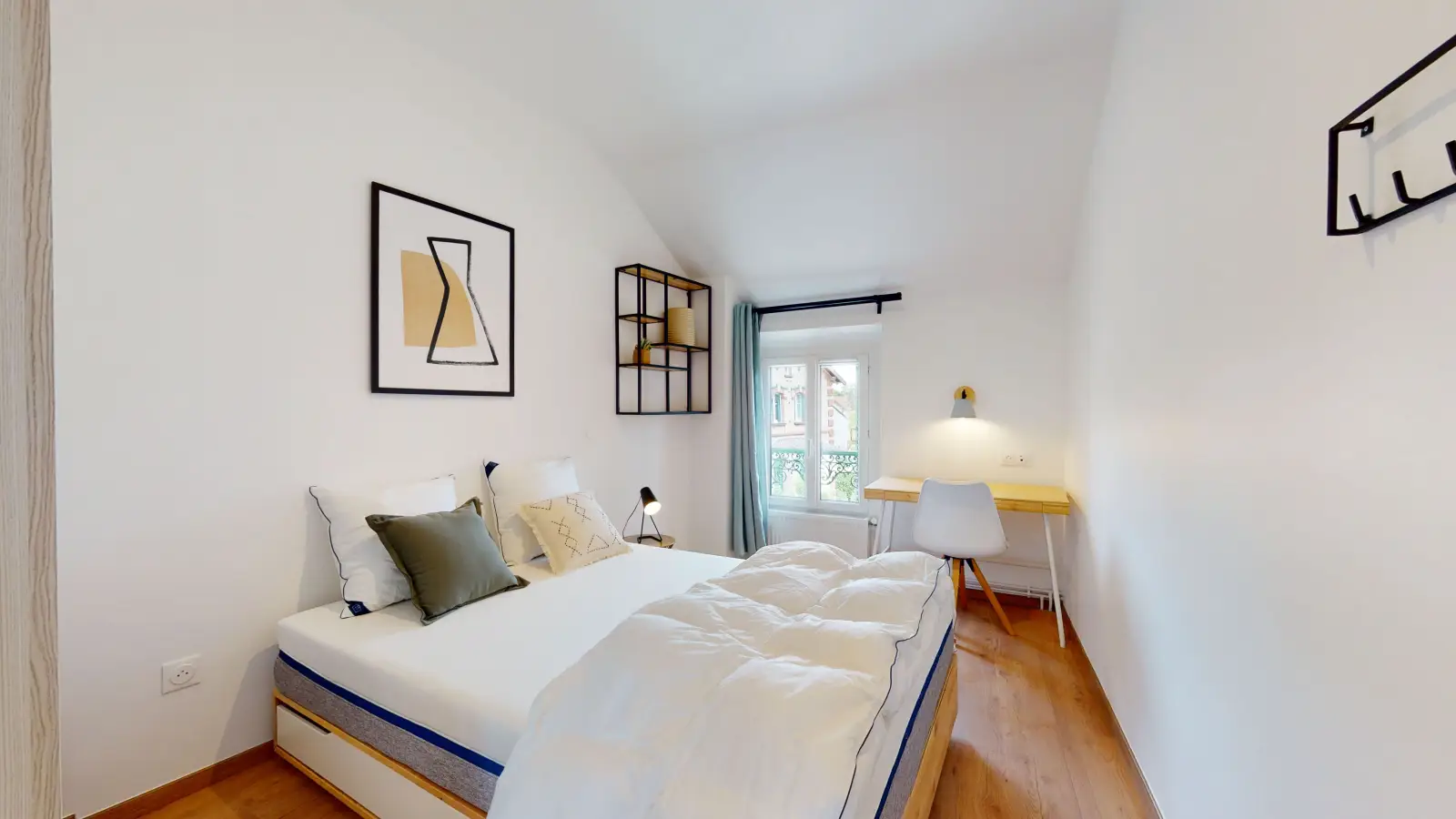 Room Rue Maurice Hardouin in Chatou
