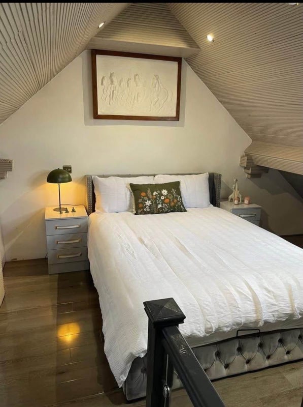 Room Chelsfield Avenue in Greater London