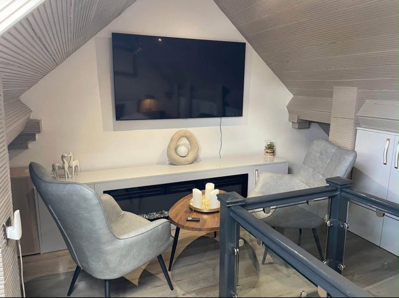 Room Chelsfield Avenue in Greater London